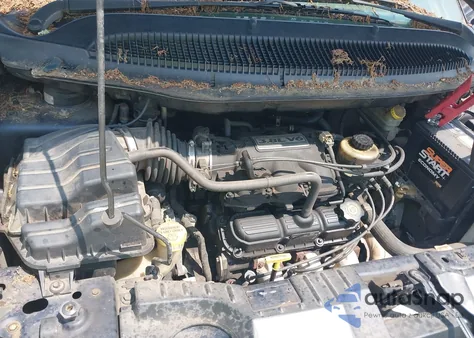 2004 Dodge Grand Caravan Sxt z USA, uszkodzony, nr VIN 2D4GP44L04R536337